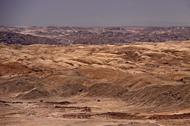 092 Moonlandscape.JPG